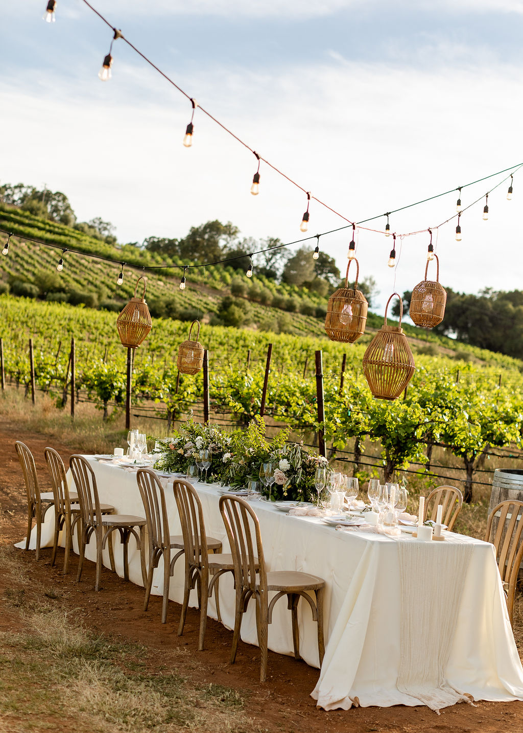 Tuscan wedding table in Italy