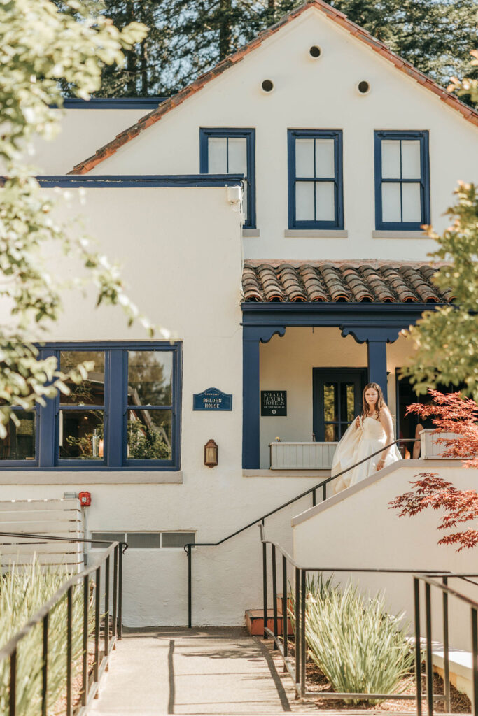 Vintage-Inspired Wedding at the Stavrand Hotel